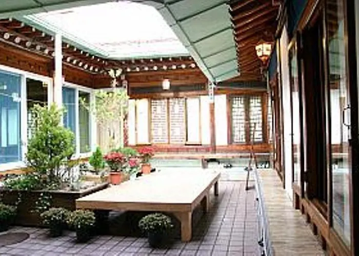 Friends House