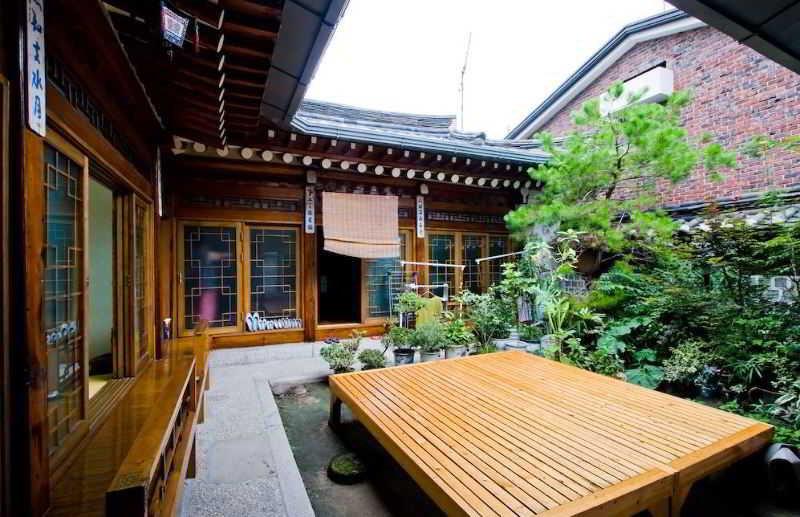 Apartment Friends House *